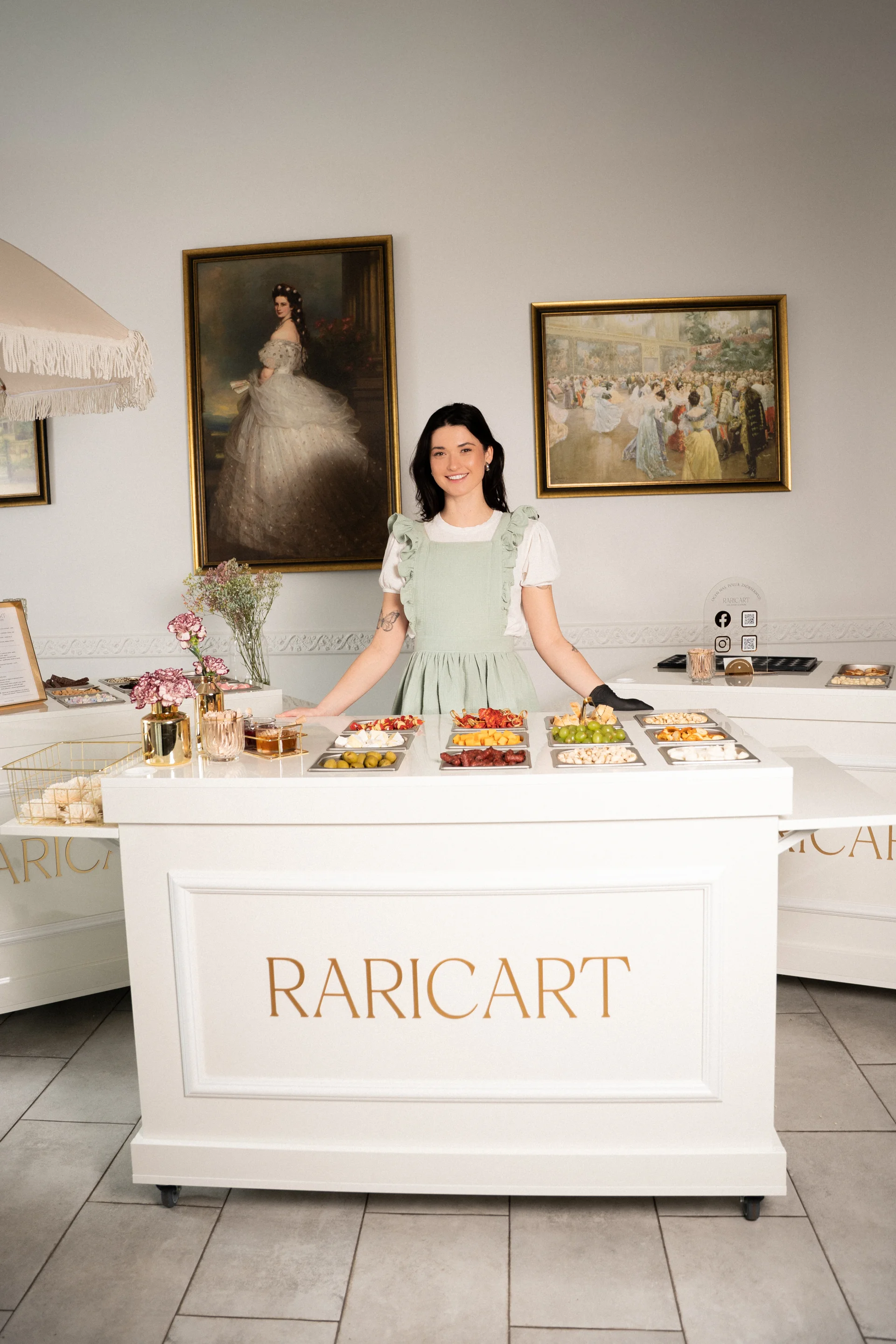 Raricart Live Food Experience - Goście cieszący się wydarzeniem